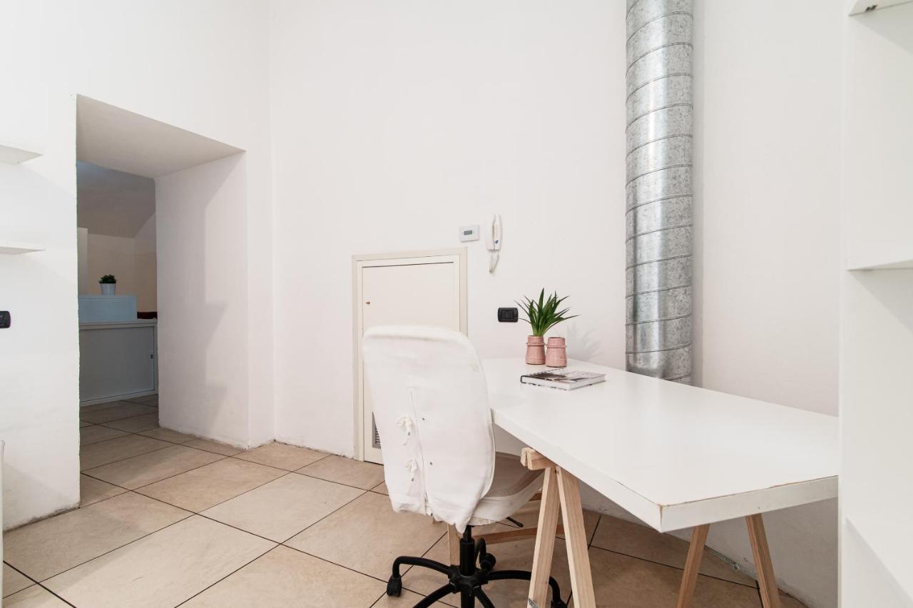 דירות קומו Loft Near Duomo מראה חיצוני תמונה